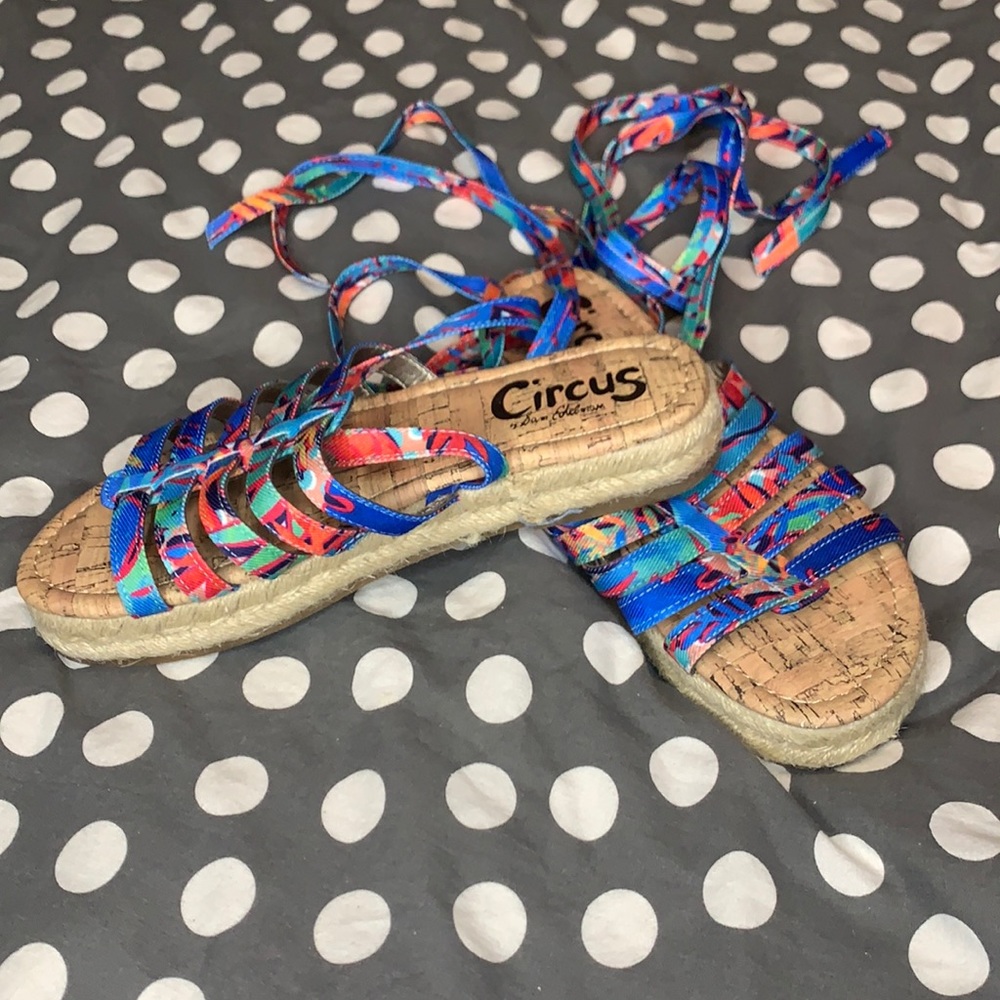 New! Sam Edelman tie shoes